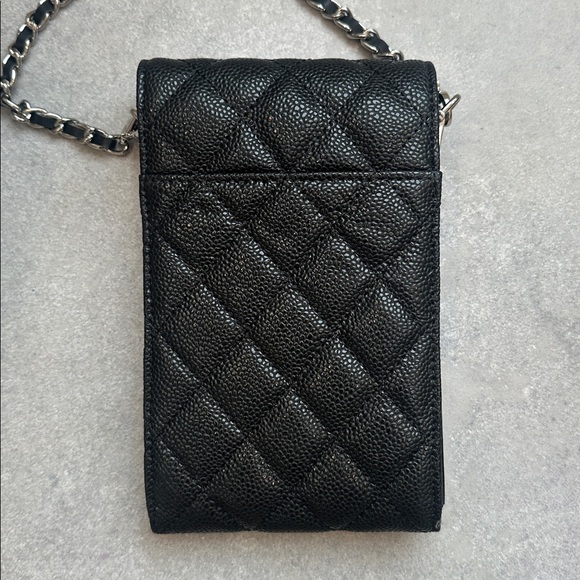 CHANEL Black Quilted Phone Holder with Chain look a like - Picture 3 of 5